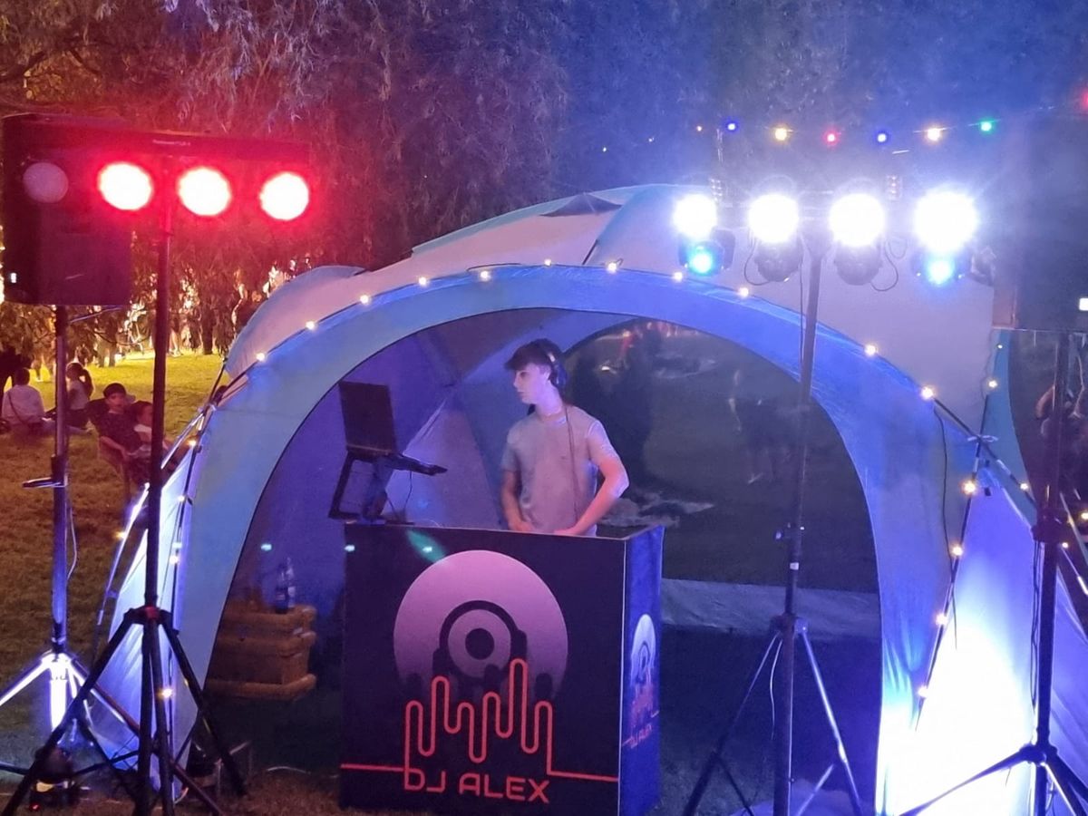 DJ Oneofus Open Air Gig